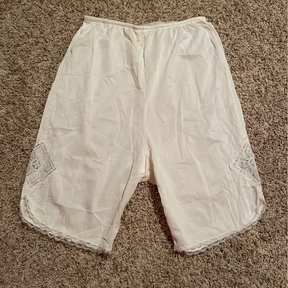 Vintage 80s Nylon Lace Silky Shorts Underwear